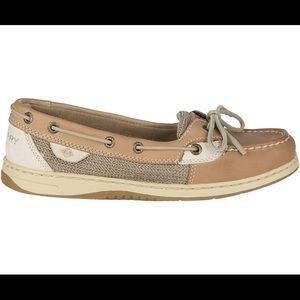 SPERRY ANGELFISH BOAT SHOES